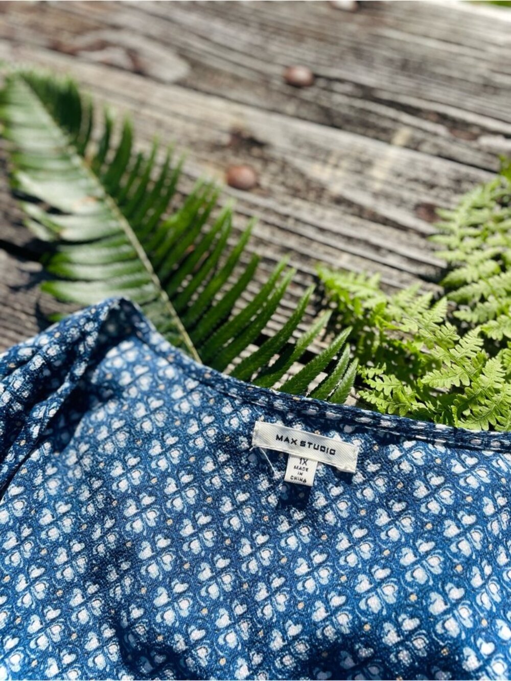 MAX STUDIO | 1X | 52β Heart Floral Printed Ruffled Airy Gauze Coastal Wrap Dress - Picture 7 of 12